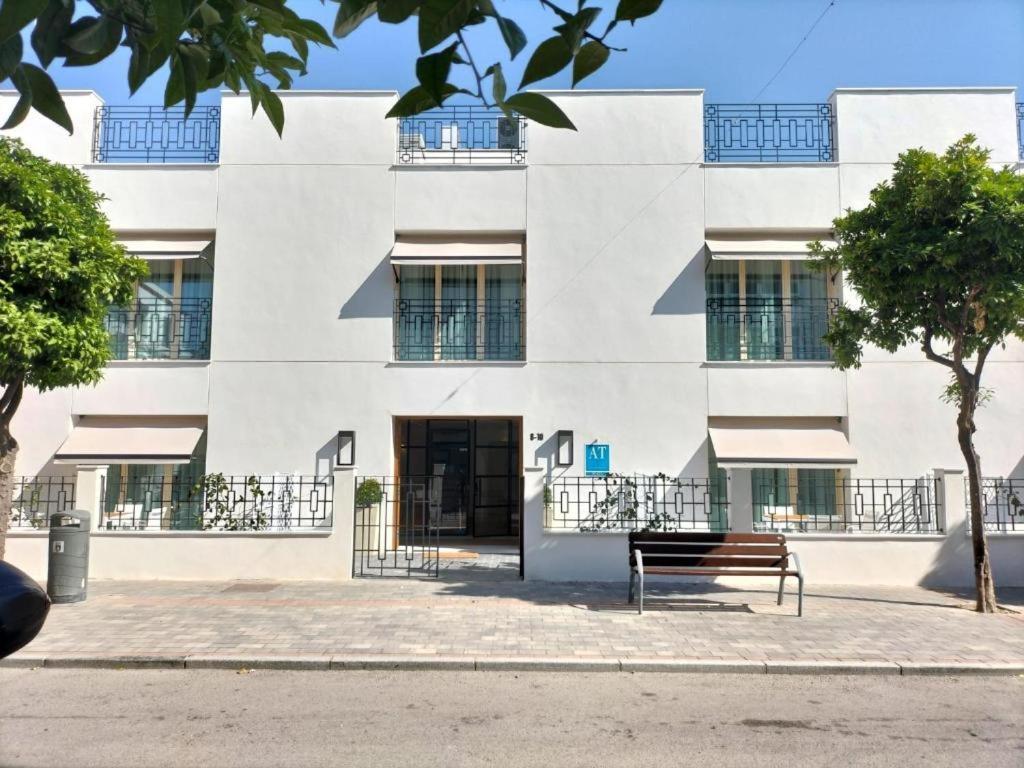 Apartamentos Turisticos La Plaza Chipiona Exterior foto